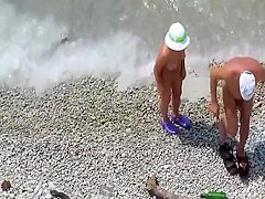 Spying a couple fucking like rabbits