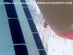 Milf in the swimming pool