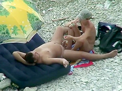 She reads and strokes his dick