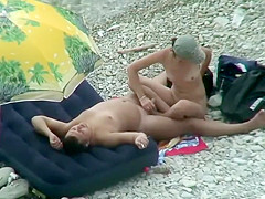 She reads and strokes his dick