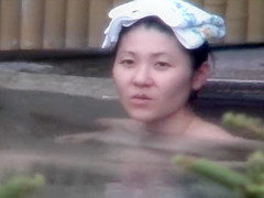 Naked japanese girls peeped in a pool