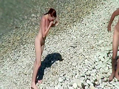 Spying a hot woman from wet to dry