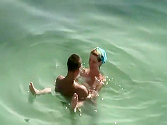 Voyeur spies on couple trying to fuck