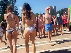 Moral dilemma between two teen girls