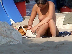 Big butt fucked under an umbrella