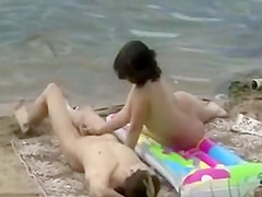 Voyeur stumbled on beach sex
