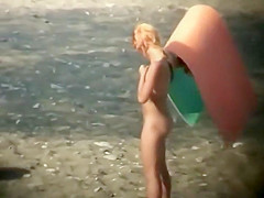 Spying a nude girl with an itchy ass