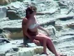 Secretive couple trying to fuck