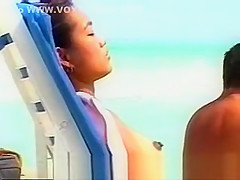 Beach tits4