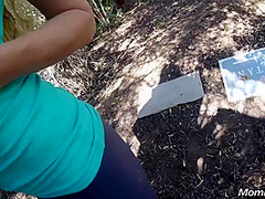 Mother I´d Like To Fuck Shagged In Park - Outdoor Sex