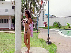 Aurora Fernandez Make It Rain