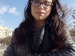 Mira Cuckold And 18 Years Old In College Teenage Mira With Braces First Time Assfuck