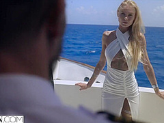 Beach Bunny Nancy Is Irresistible In Her Tiny Bikini