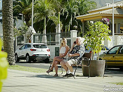 Missy Monroe And Mary Monroe - In A New Scene By Golddigger