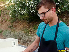 Dude Stuffs Wet Hot Pussy With His Hard Dick After Picnic With Ginger Elle