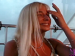 Public Flashing And Upskirts With Blonde Smoke Show