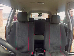 Student driver publicly blows instructor during kinky lesson