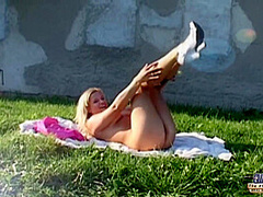 Blonde And Dangerous - Luciana