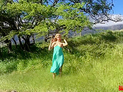 E195 Mla Scene3 34