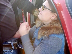 The Girl Sucked A Big Dick Near The Track And Took Everythin