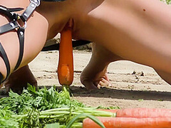 Jana Volkova In Horny Bunny And Her Carrots Hd