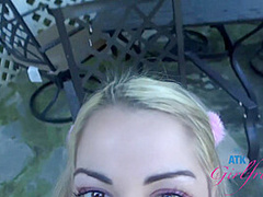 73 - 4k - Lily Adams