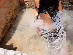 Risky Public Indian Outdoor Sex And Bathing Babita-x-singh