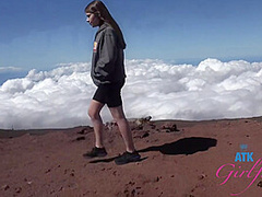 11 - 4k With Winter Jade