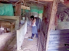 Farm Girl Is Bitten By An Insect I Help Her But The Situation Is Hot . I Cum In Her Face