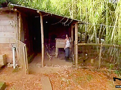 Farm Girl Is Bitten By An Insect I Help Her But The Situation Is Hot . I Cum In Her Face