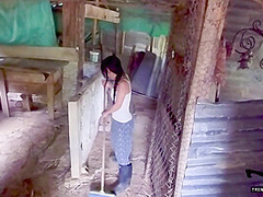 Farm Girl Is Bitten By An Insect I Help Her But The Situation Is Hot . I Cum In Her Face