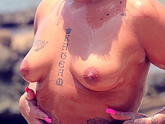 Rubbing On The Rocks For Public Beach Sex With Vibrator