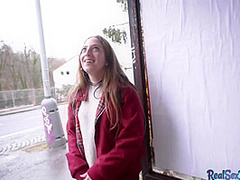 Pickedup euro babe fucked outdoors in erotic couple