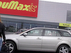 Cash Motivated Guy To Let His Hottie Gf Have Fun With Victoria Daniels