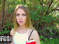 Gorgeous Babe Cheats On Her Bf For More Money - Peter Green And Anya Olson