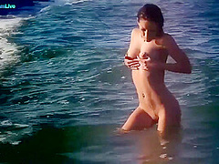 Erotic And Sensual Masturbation On The Beach - Mya Diamond