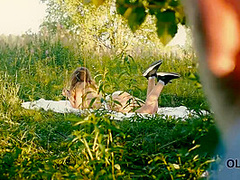 Summer Weather Motivates Girl To Have Outdoor Sex With Old Man