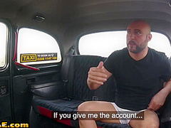 Bigtit cabbie publicly riding passenger on the backseat