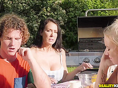 Brunette Cougar And Blonde Teen Share Huge Hard Cock - Reagan Foxx, Bailey Brooke And Robby Echo