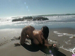 Leanne Crow - Solid Gold 1