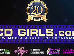 Amateur Teen Blonde Dps Herself With Vibrators Her First Time On Camera