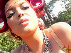 Tessa Fowler - Hair Roller Chic 3