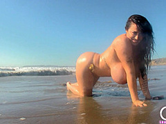 Leanne Crow - Solid Gold 2