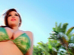 Tessa Fowler - Bikini Green 1