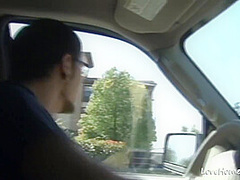 Meeting Her Outdoors And Inviting For A Quicky