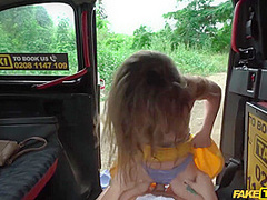 Loose Mask & Tight Pussy In Xxx