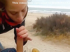 Pipe Et Baise Dans Les Dunes