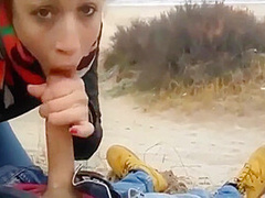 Pipe Et Baise Dans Les Dunes