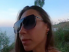 Italiana Scopata A Pecorina Da Uno Sconosciuto In Spiaggia