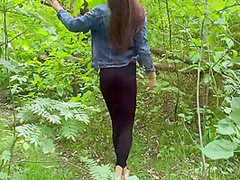 Met A Stranger In The Woods And Quickly Fucked Her In The Bushes 7 Min